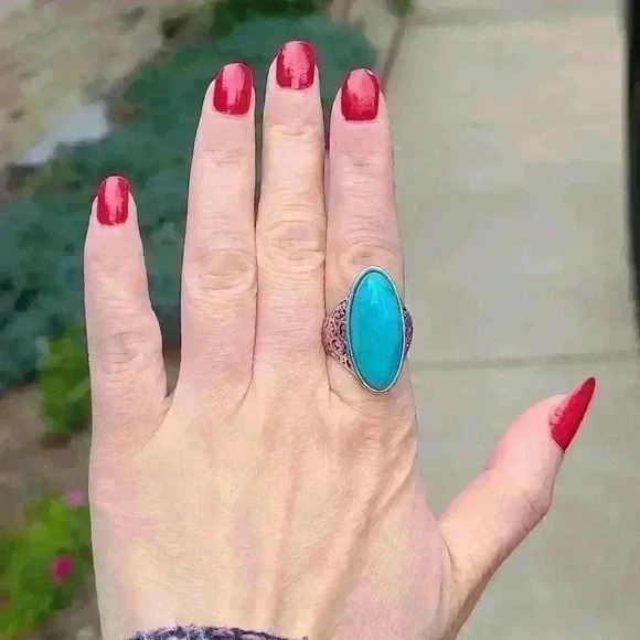 Silver tone turquoise like ring size 5.75 - Picture 3 of 17